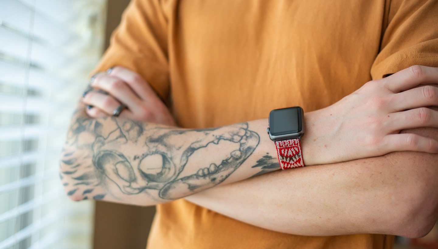 Elastic deals wrist watch